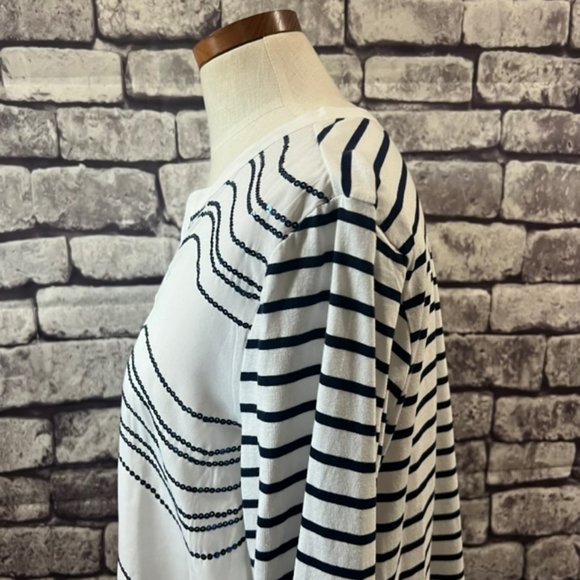 Chico's V-Neck 3/4 Sleeve Striped Blouse Size Large - Picture 5 of 11